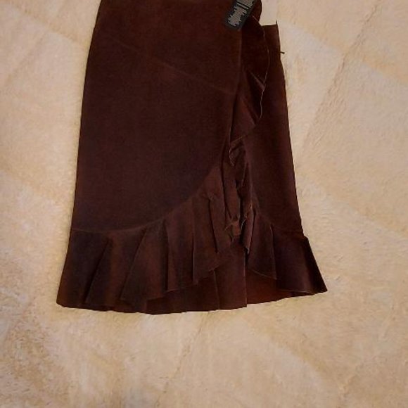 MODA CHOCOLATE BROWN SUEDE SKIRT - Picture 10 of 10